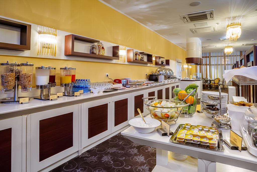 Hilton (Краснодар)