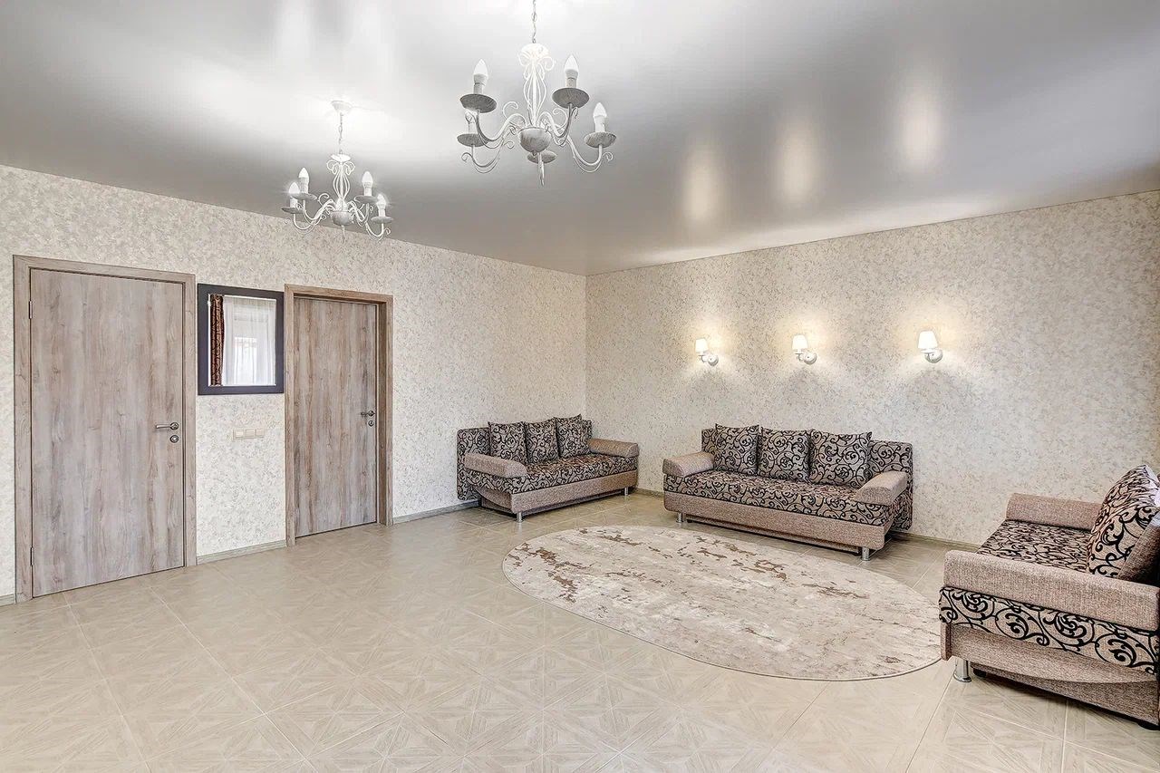 Коттедж 10-местный