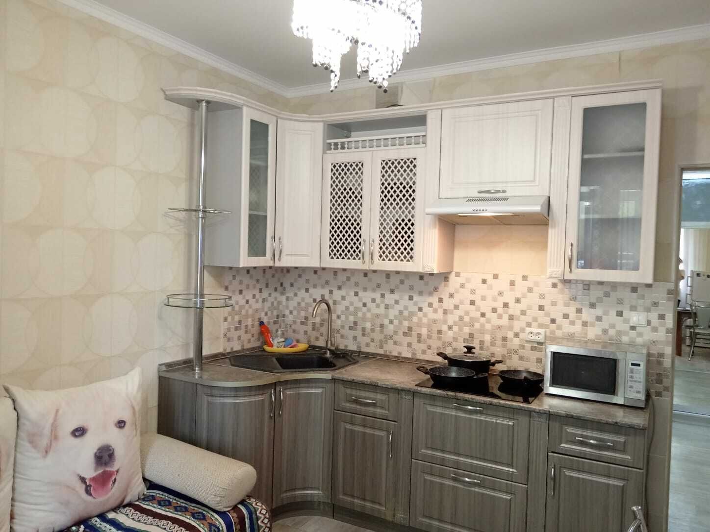 Горница Аэродромная,102а