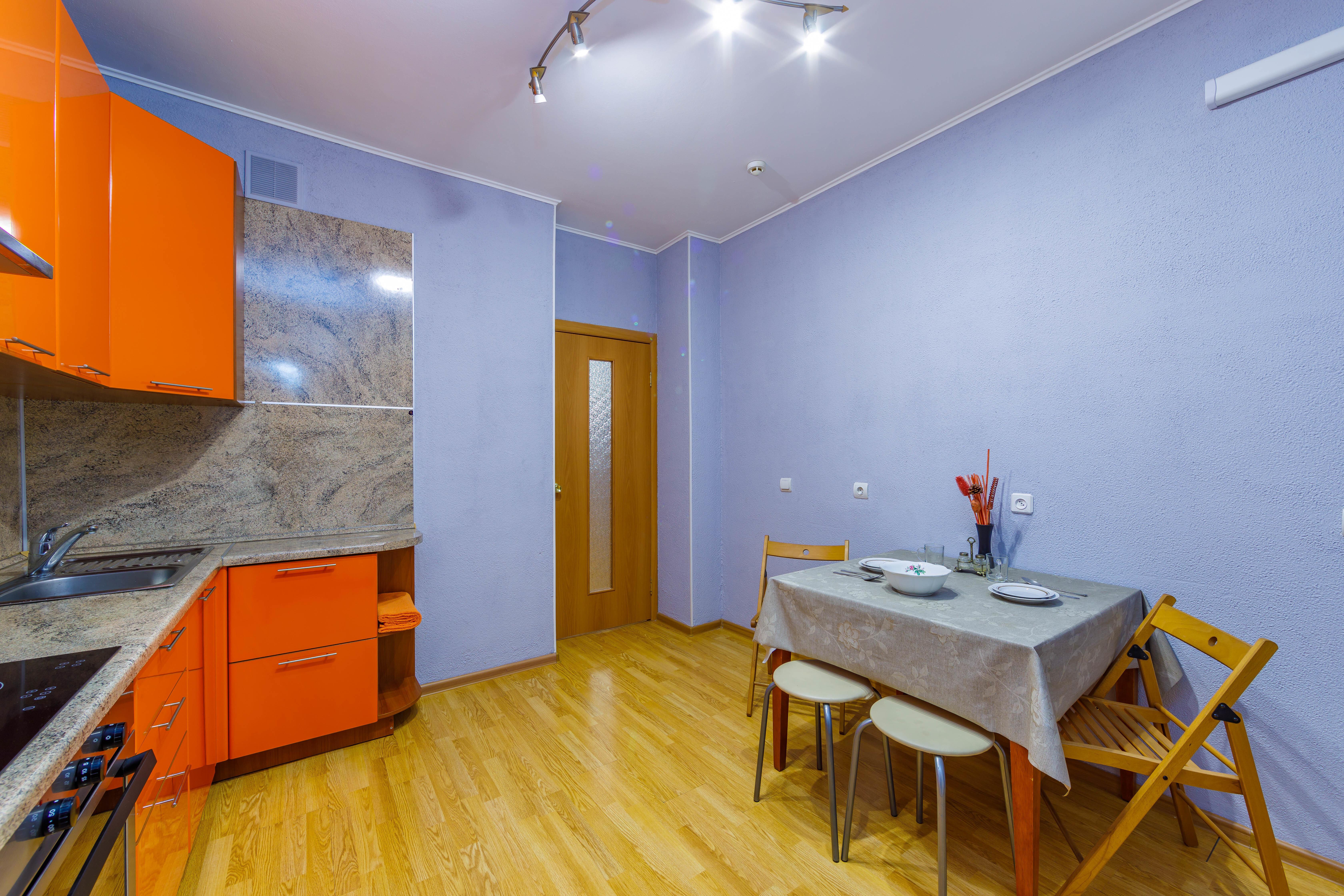 Апарт Фурманова 103