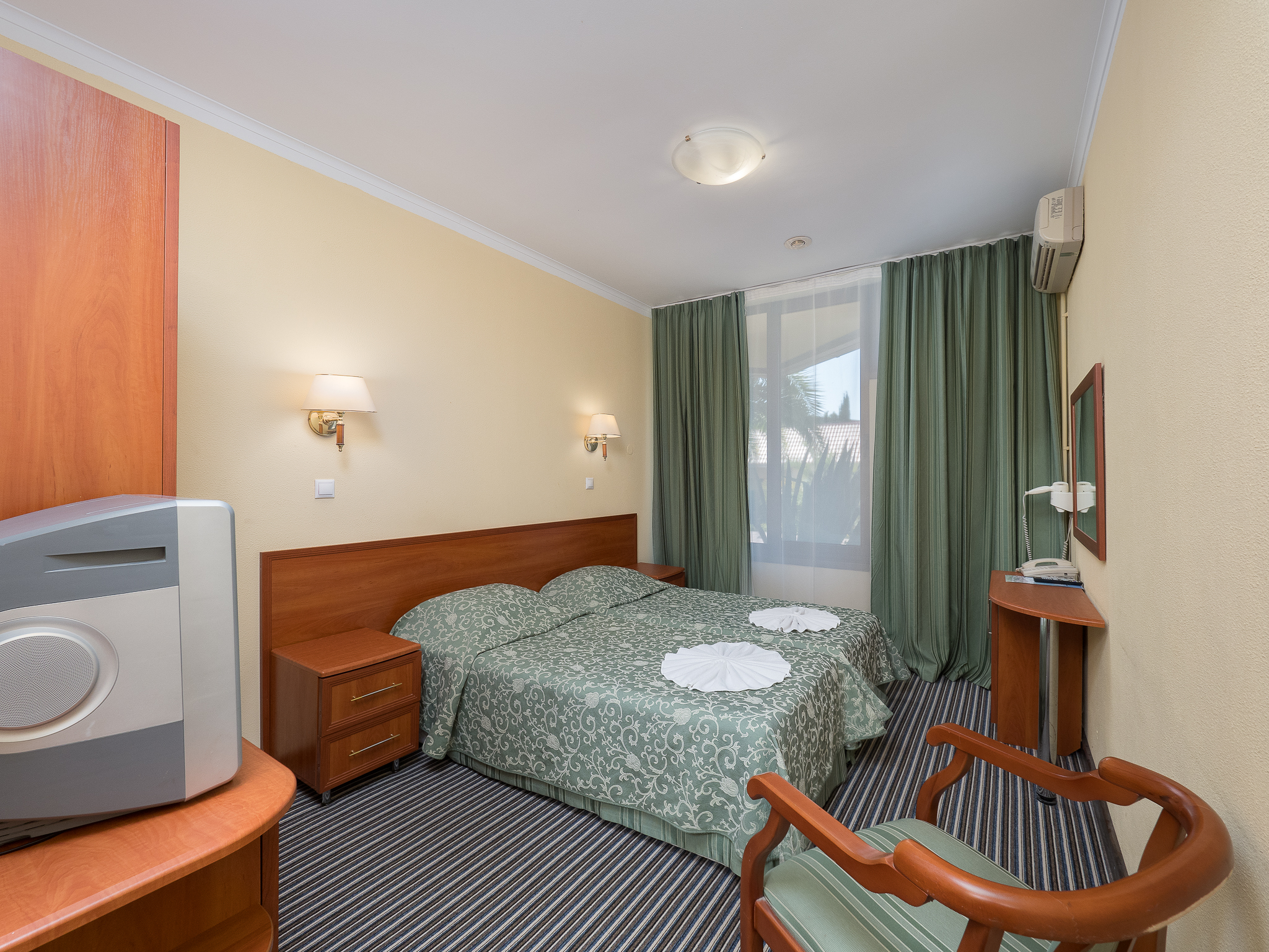 Эконом-класс 2-местный 1-комнатный (без балкона)