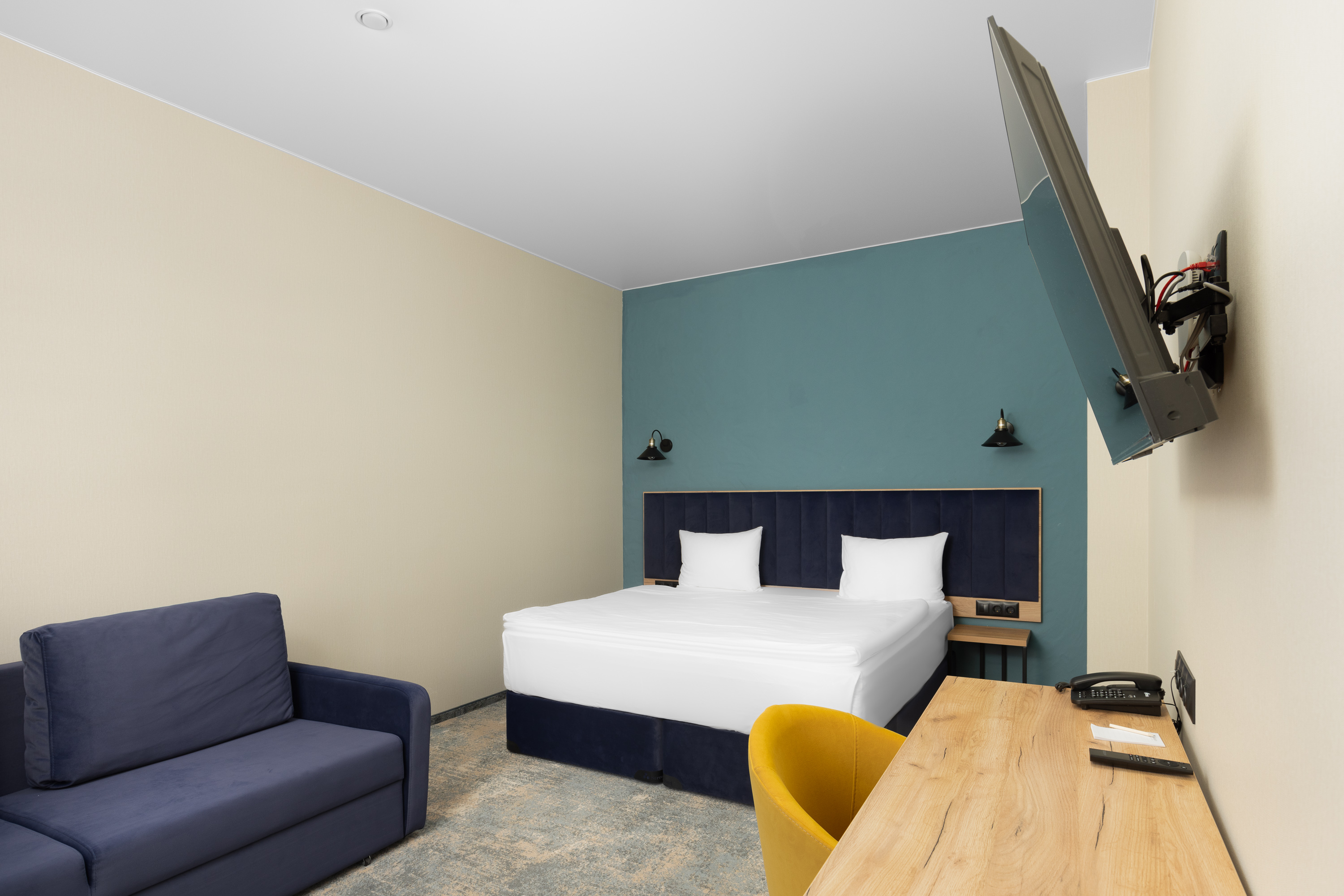 Suite 2-местный 2-комнатный (1 корпус)