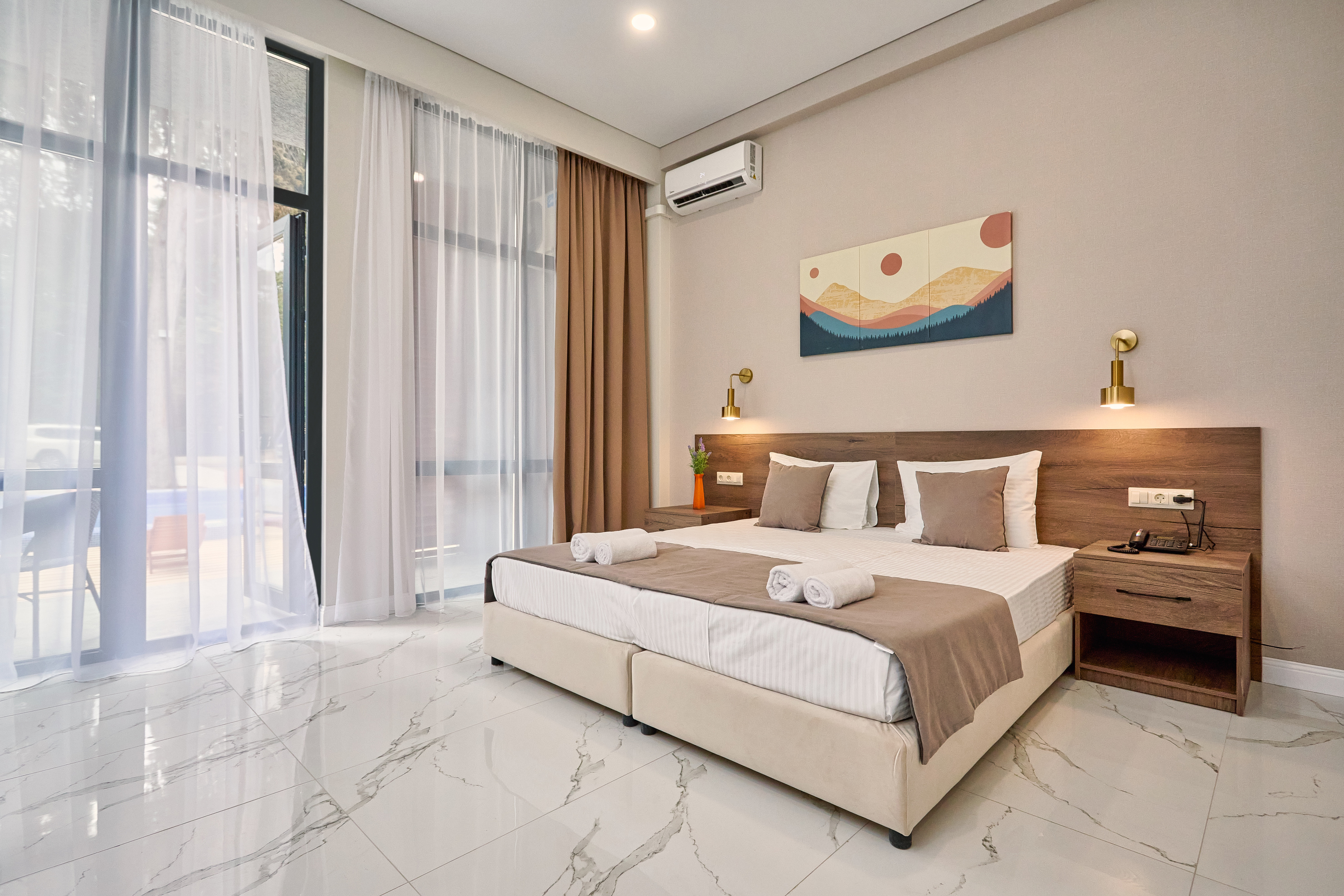 Solar Hotel (Агудзера)