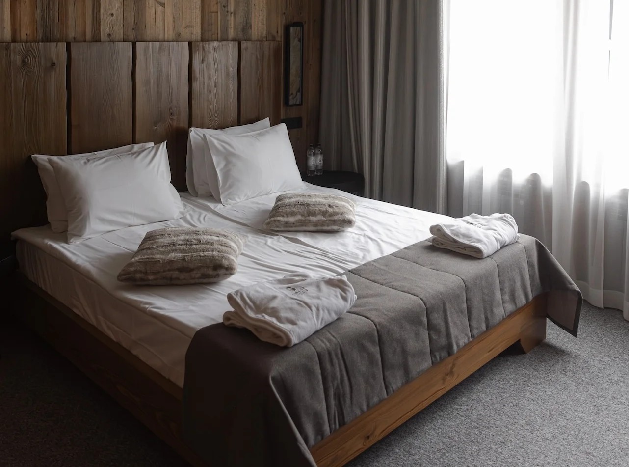 Шале семейное 8-местный 4-комнатный (№4,5)