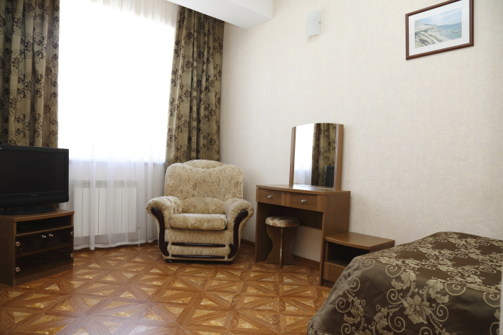 Стандартный 1-местный