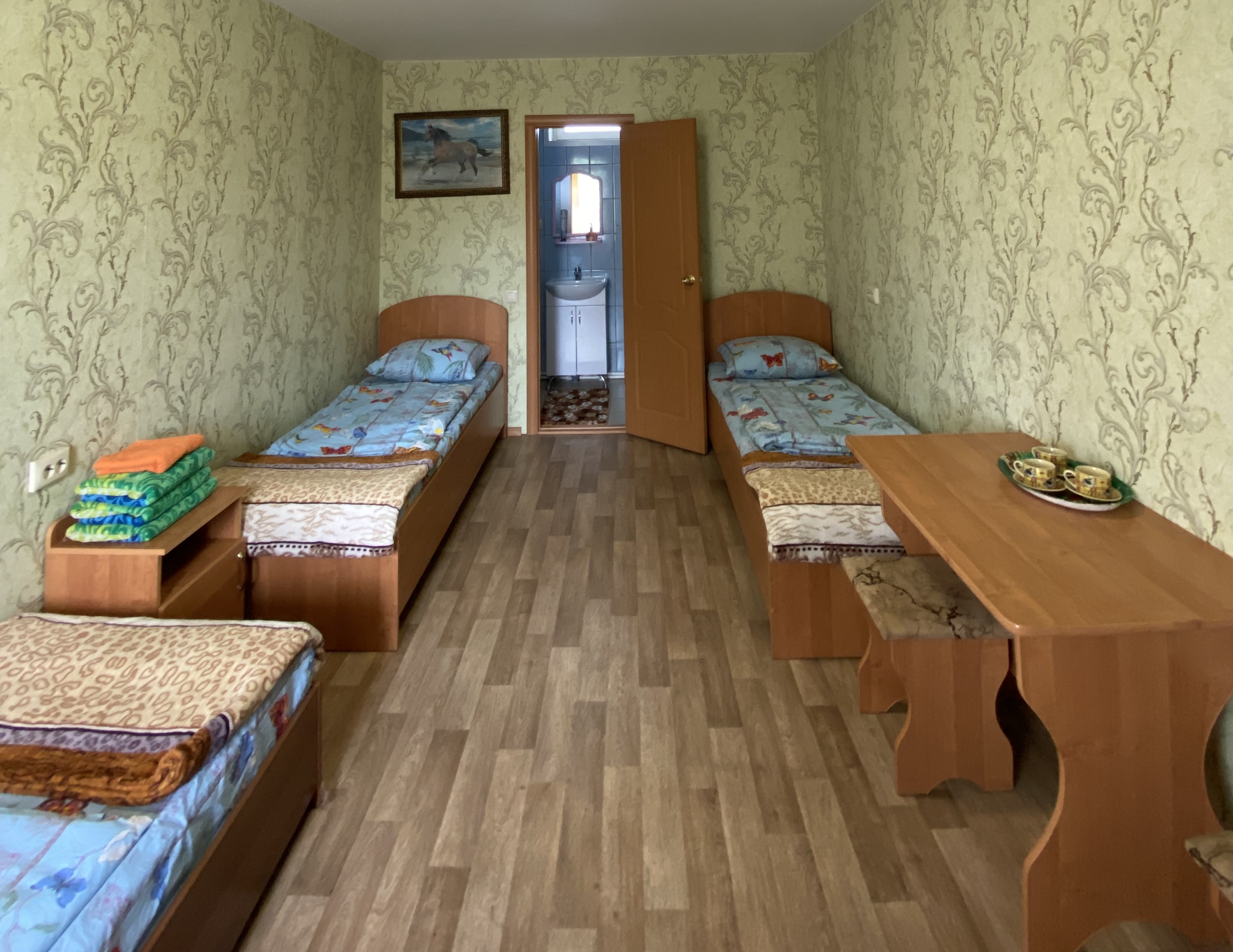 3-местный