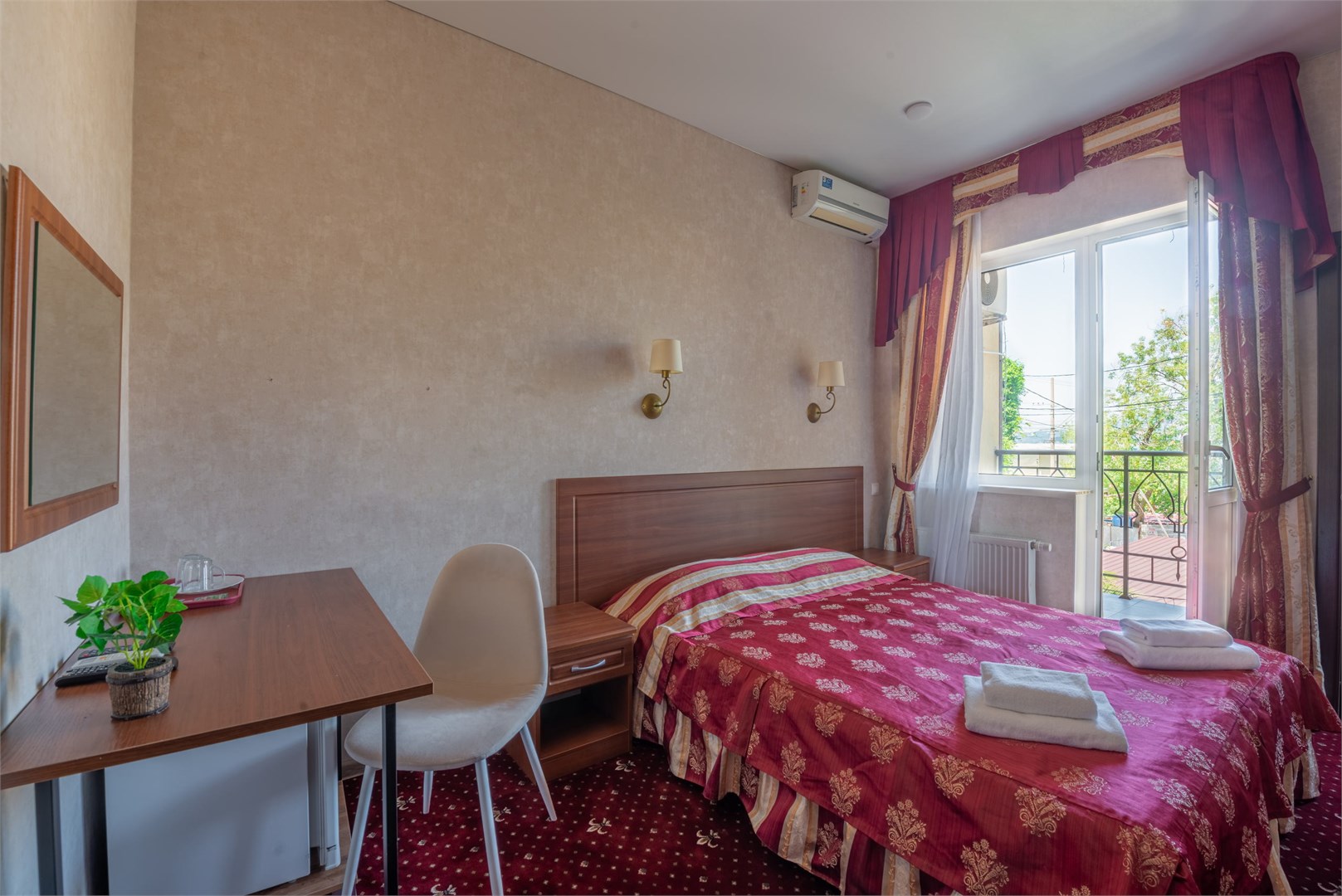 Стандартный 2-местный (с балконом)