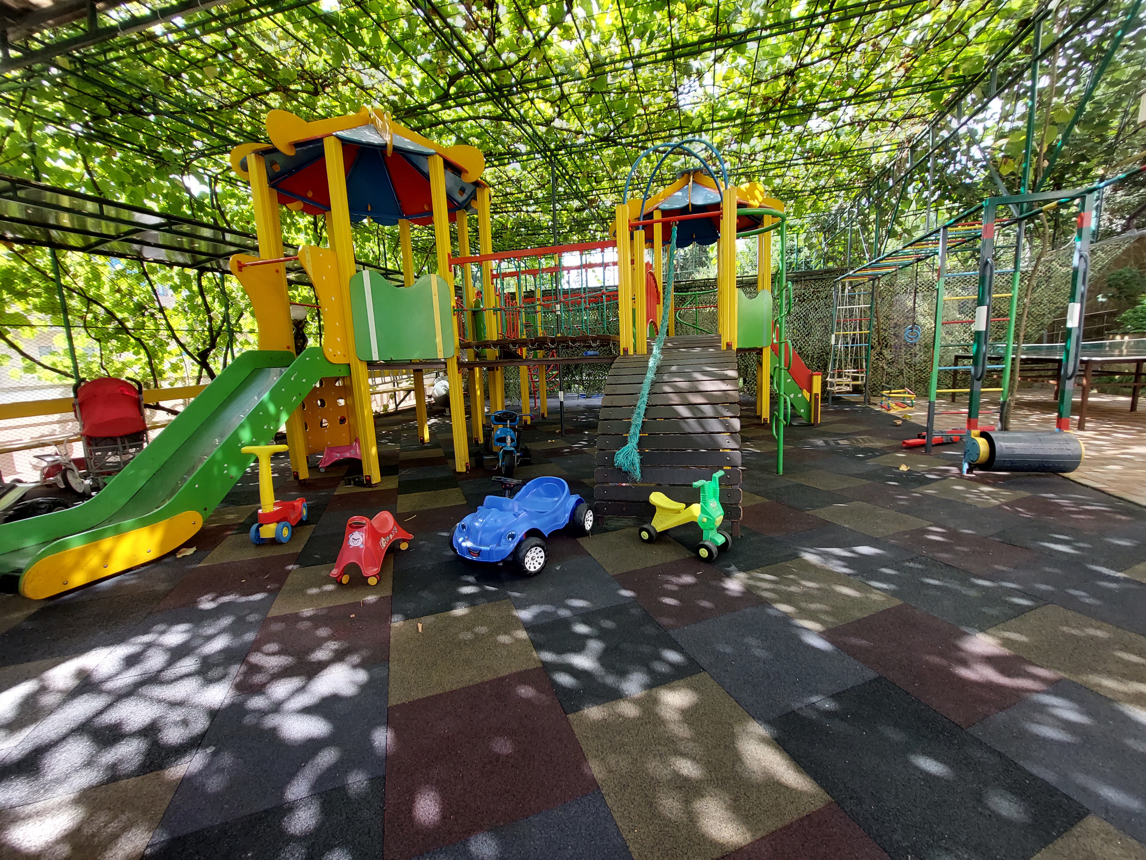 Детская площадка