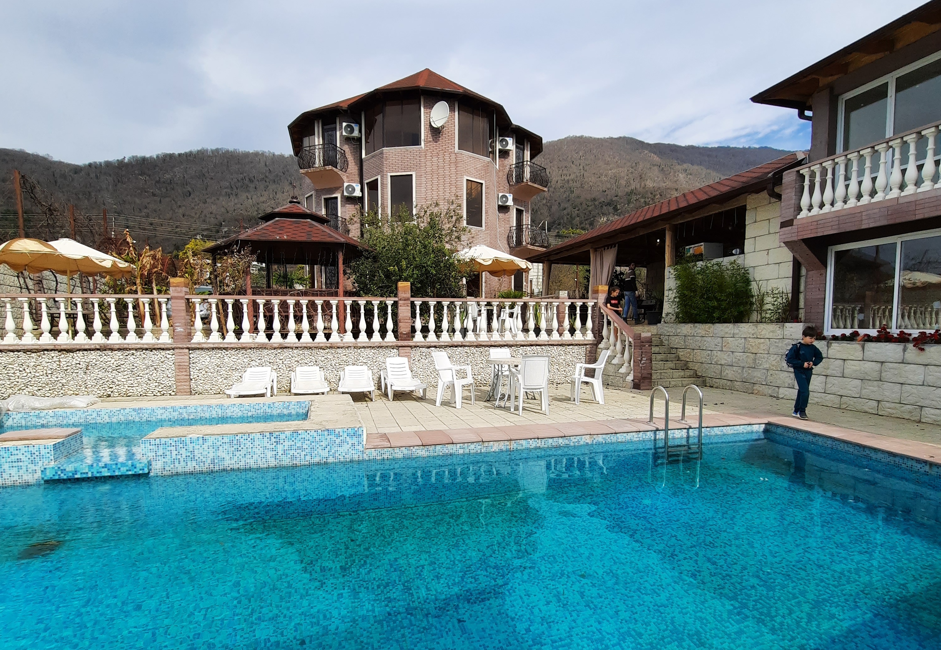 Villa Familia (Новый Афон)