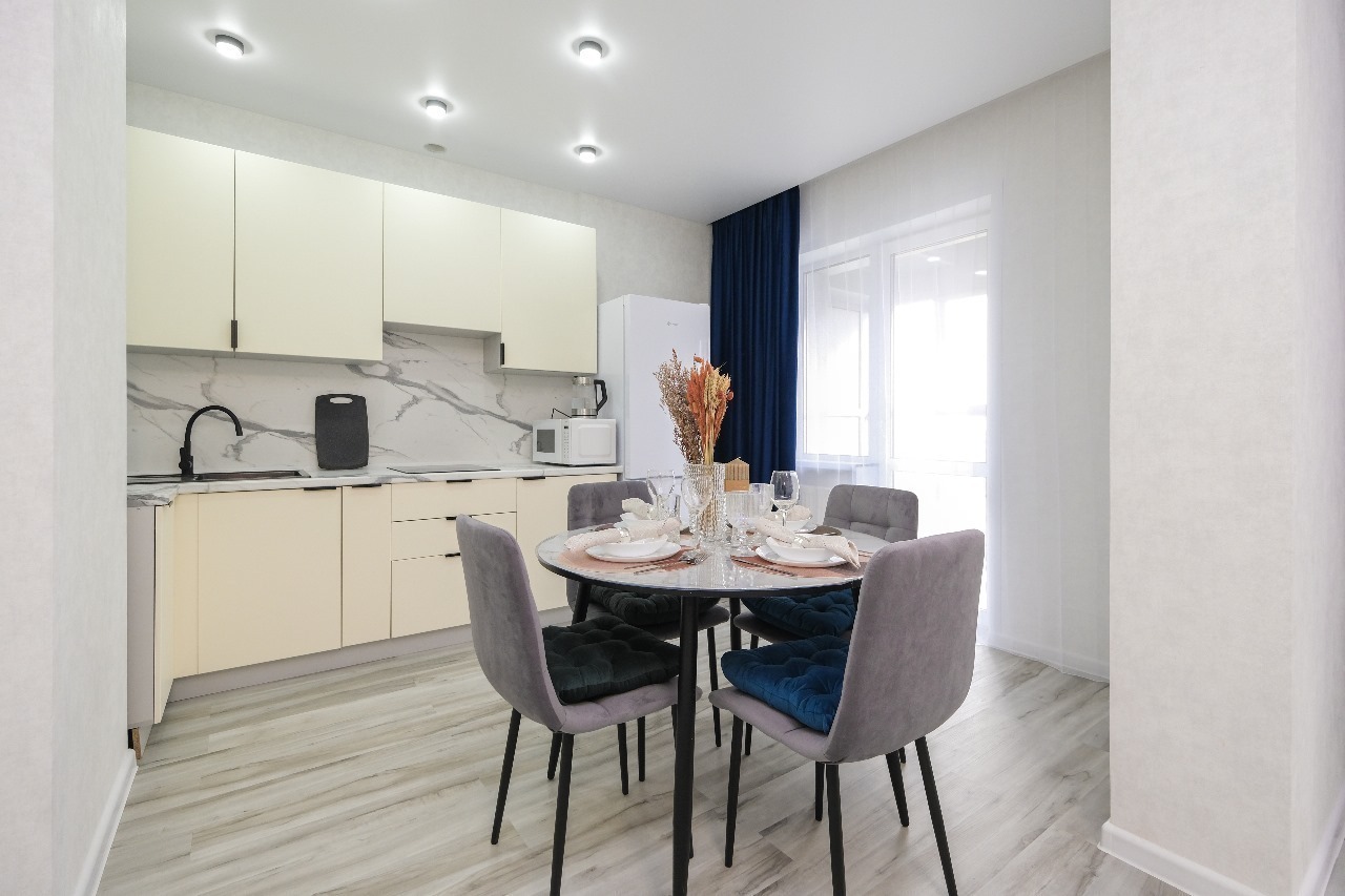 Room Hotel на Лескова 35