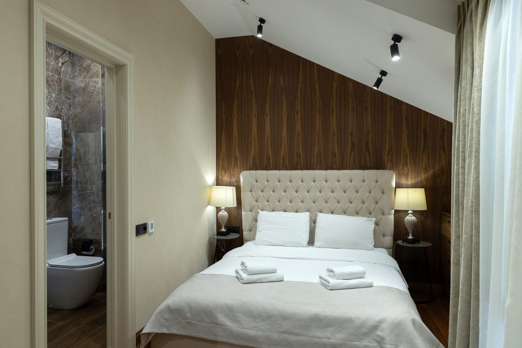 Апартаменты 4-местный (Делюкс)