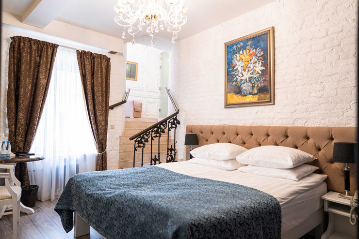 Фотография Делюкс 2-местный (вид во двор)