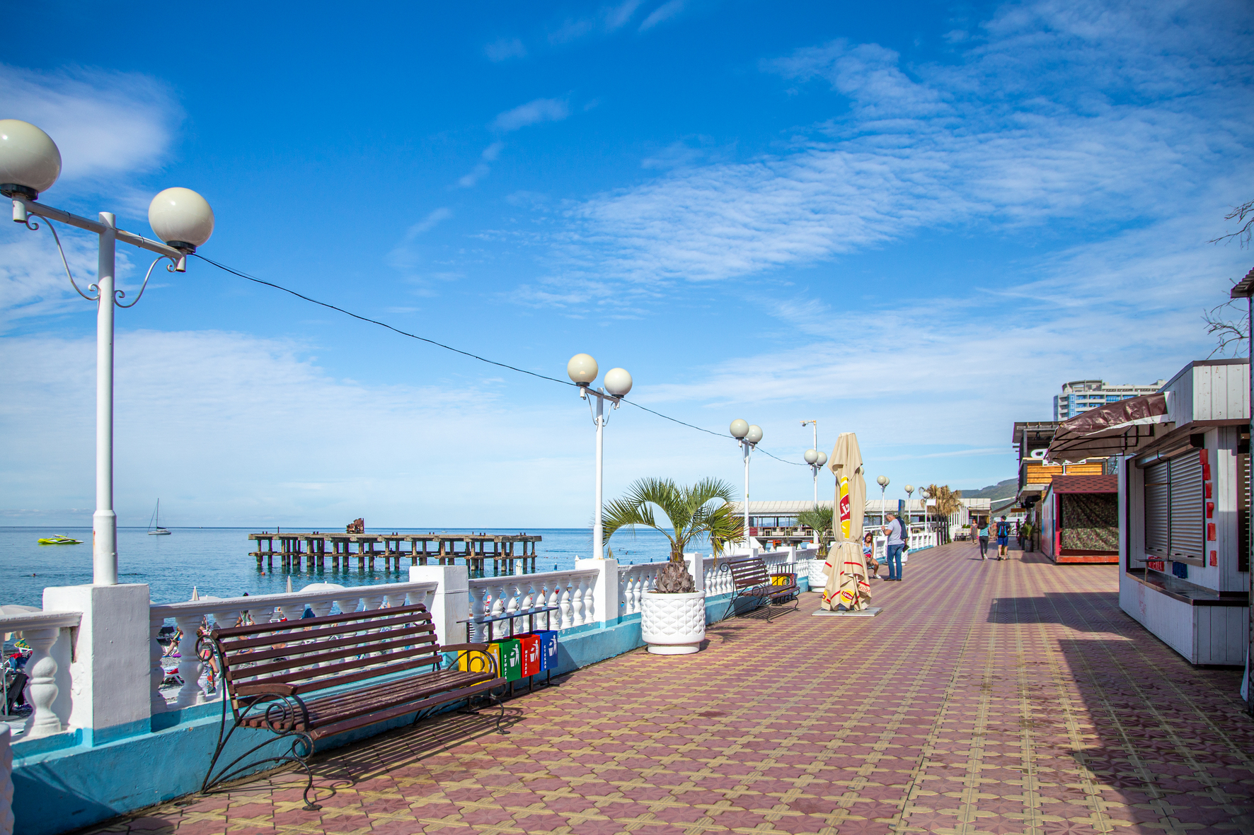 Пляж, набережная