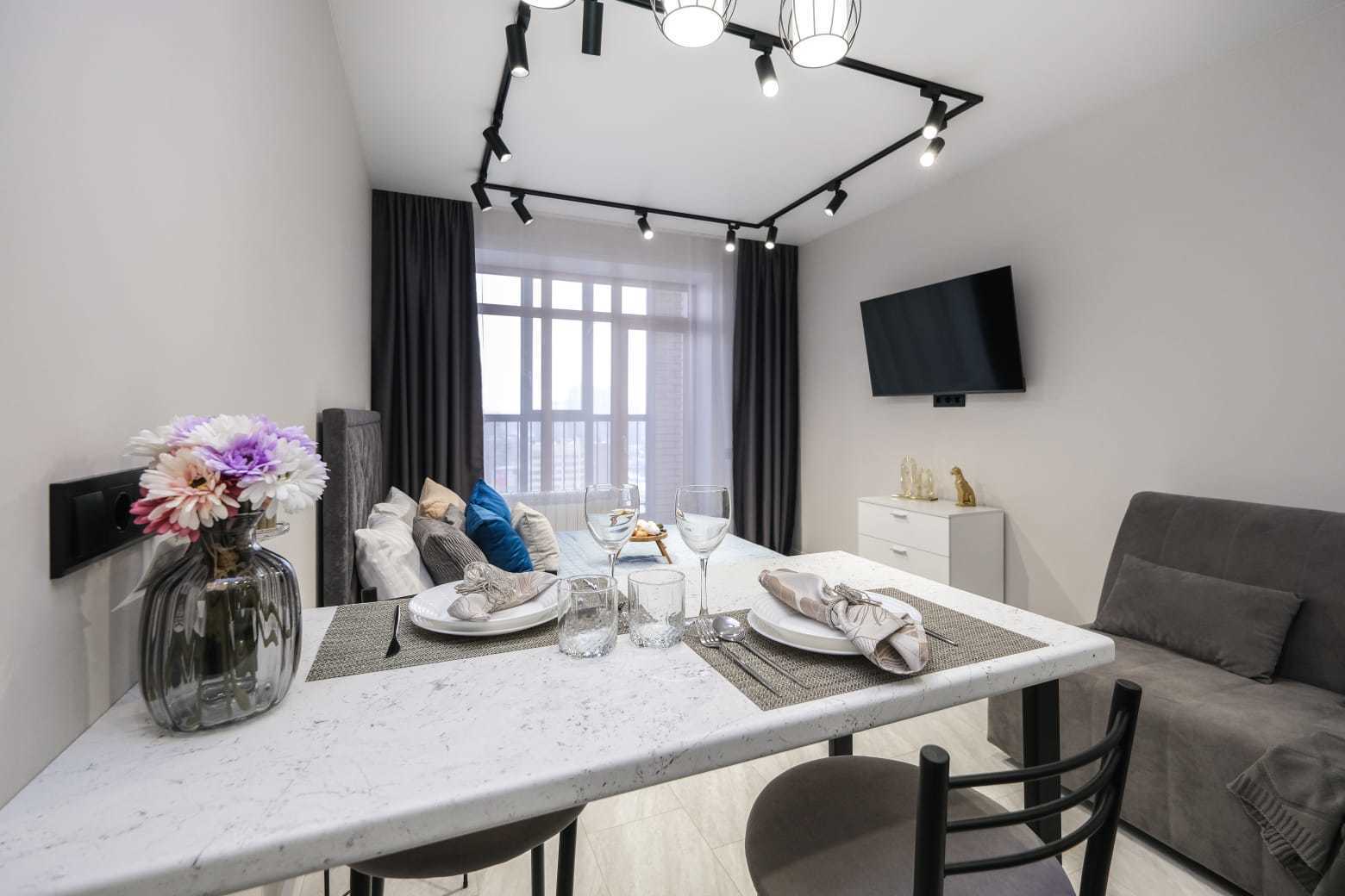 Room Hotel на Державина 50