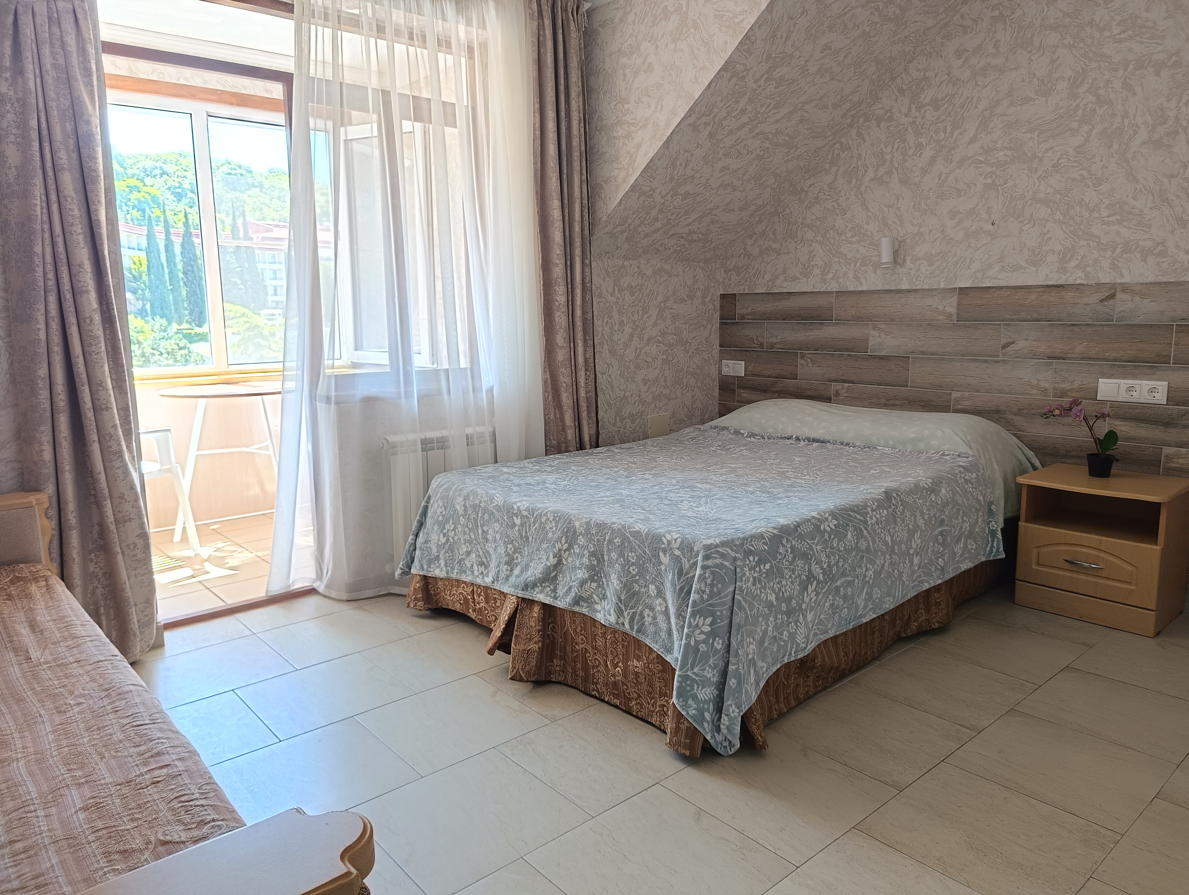 Стандартный 2-местный 1-комнатный (с балконом)