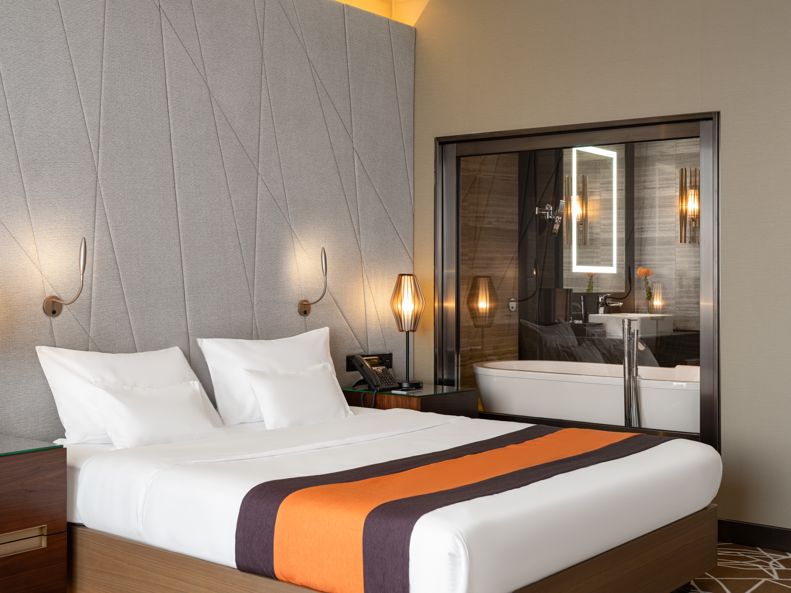 Deluxe 2-местный (King)