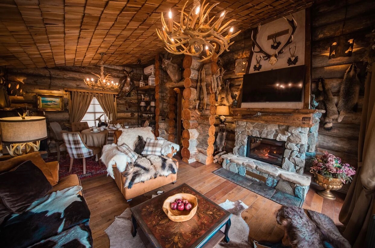 Rassl Country Home