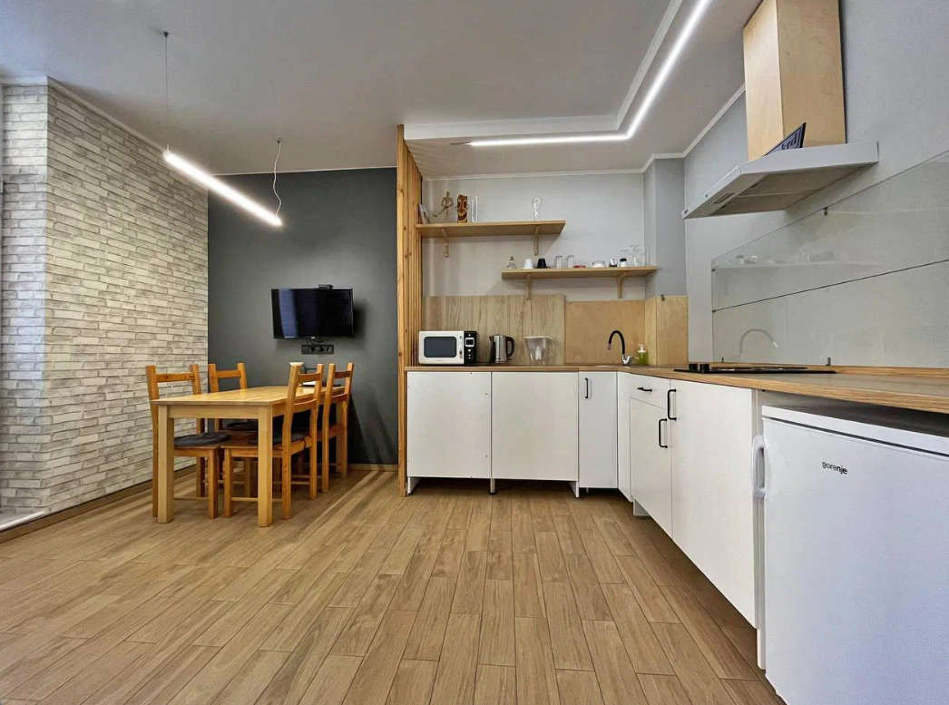 Погостити Героя Яцкова И.В. д.9 корпус 1