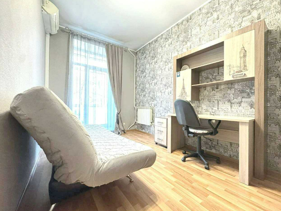 на Весенней 18