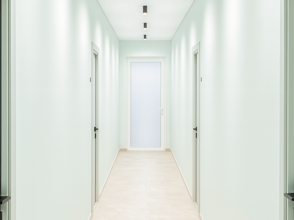 Манон (Новый Афон)