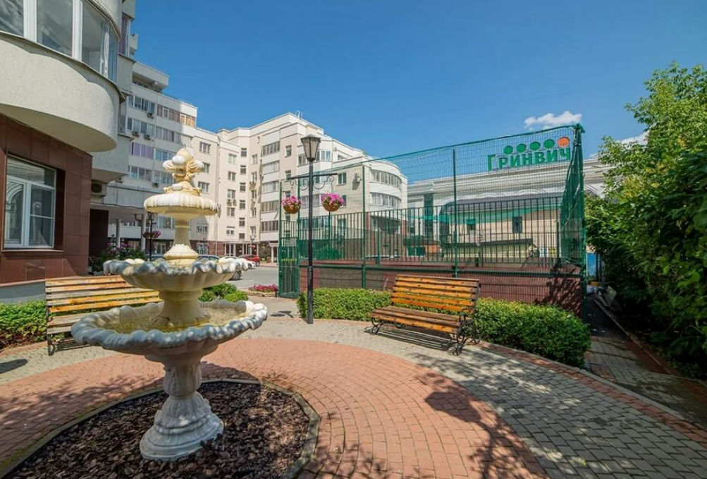 Европа-центр улица Вайнера, 60