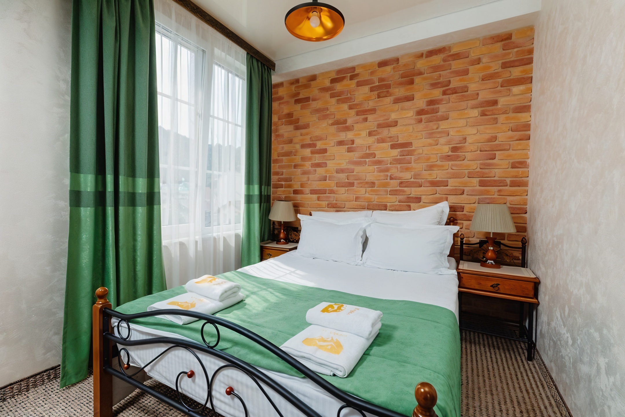 Семейный  Полулюкс 2-местный 1-комнатный