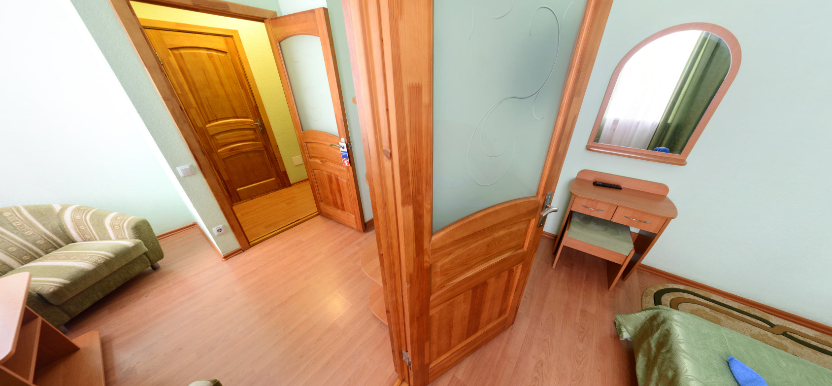 Семейный 2-местный 2-комнатный (Комфорт)