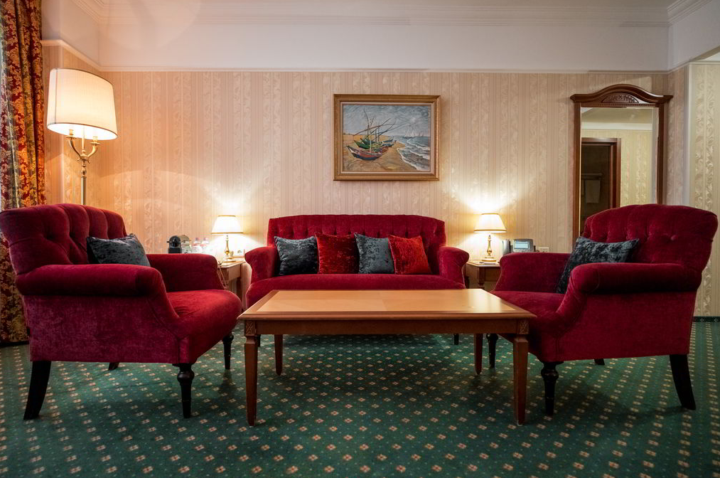 Клуб Люкс 3-местный 2-комнатный