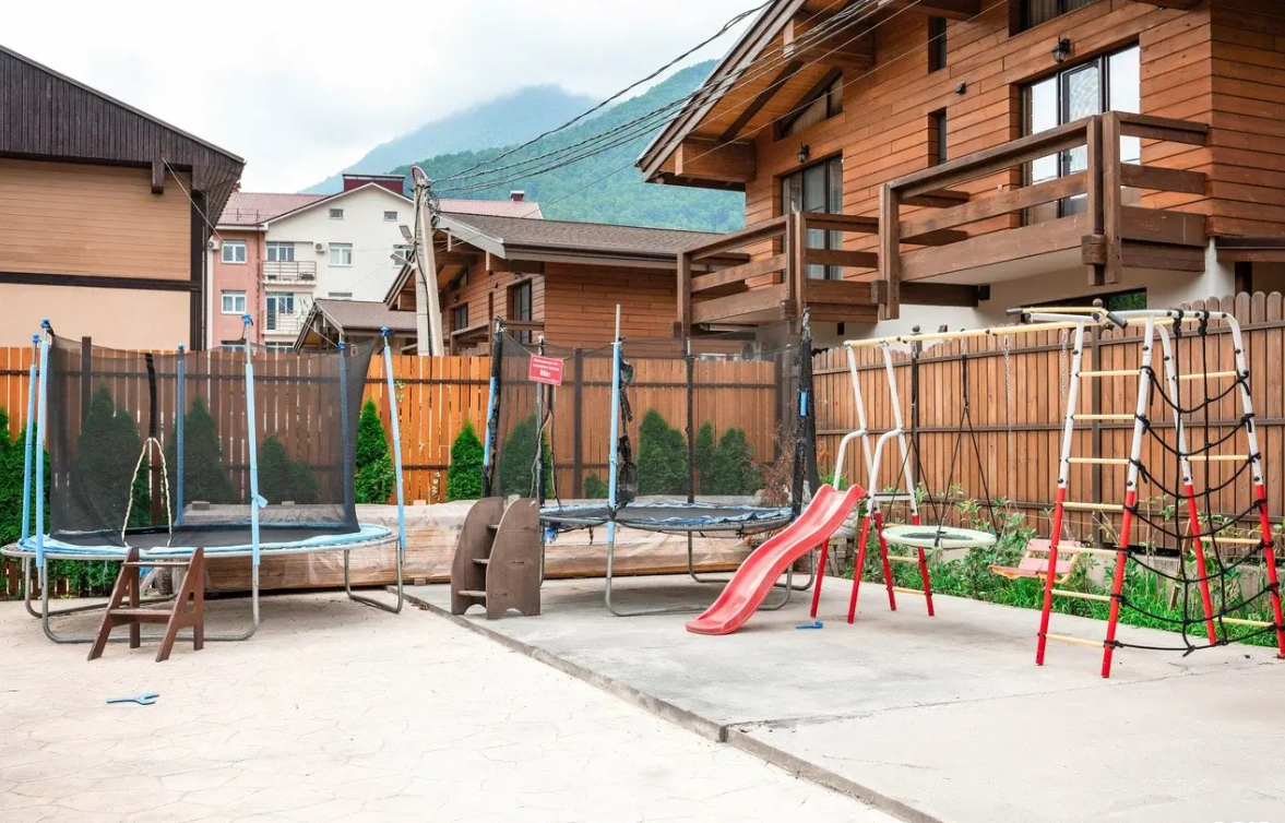 Детская площадка