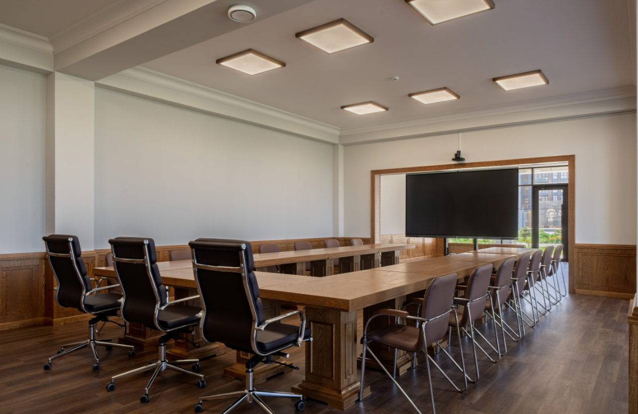 Конференц-зал